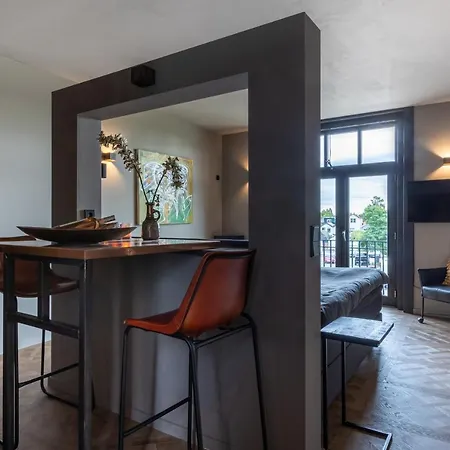 Shortstay * Gouda