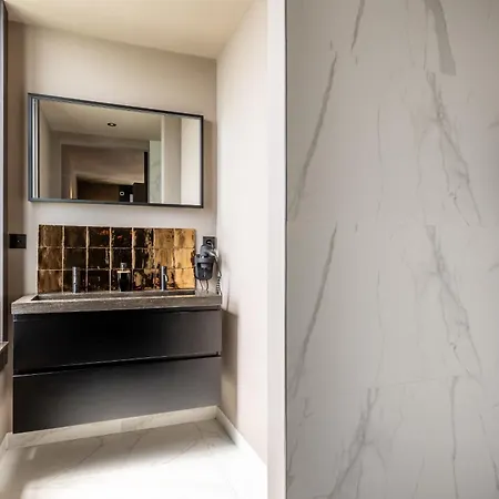 ホームステイ Shortstay *