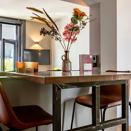 Shortstay * ゴーダ